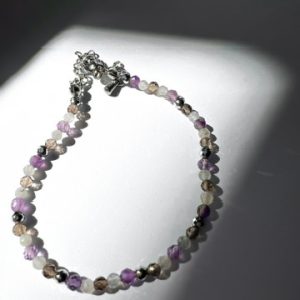 Harmonizuje duszę i ciało – bransoletka zapinana