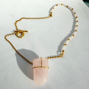 Naszyjnik z Kwarcem Różowym – Energia Serca i Delikatna Harmonia 💗✨
