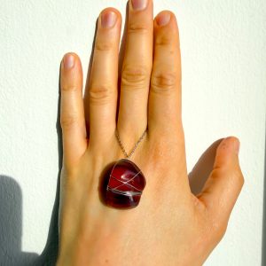 Naszyjnik z Agatem Wiśniowym – Energia Siły i Równowagi ❤️✨