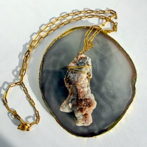 Naszyjnik z Chalcedonem Naciekowym DUŻY – Spokój, Naturalna Harmonia i Siła Ziemi 🤍✨ v.2